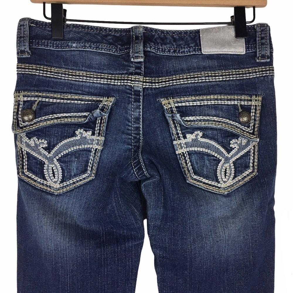MAURICES Jeans Bootcut Embroidered Flap Pockets Western Juniors Size 1/2 Regular - Picture 5 of 9